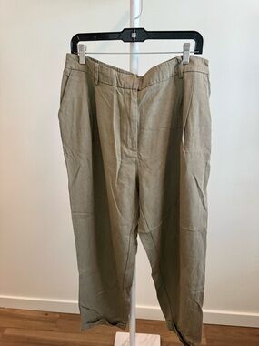 Zara Women’s Classic Pleated Cotton Pants - Olive size XL